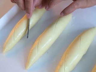 碱水红豆面包怎么做