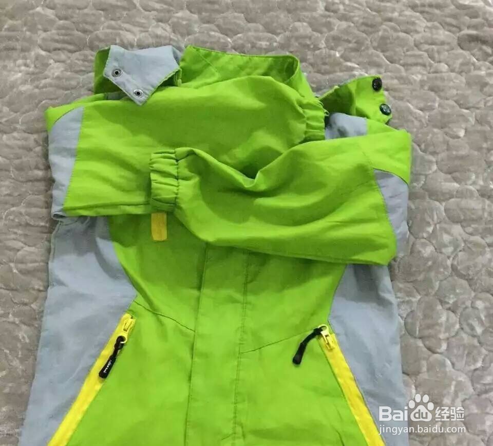 怎么去除衣领袖口的顽固污渍?