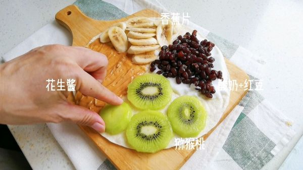 甜沙拉水果三明治