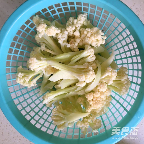 有机花菜炒肉片
