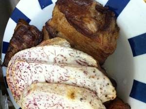 食补养生芋头扣肉的做法