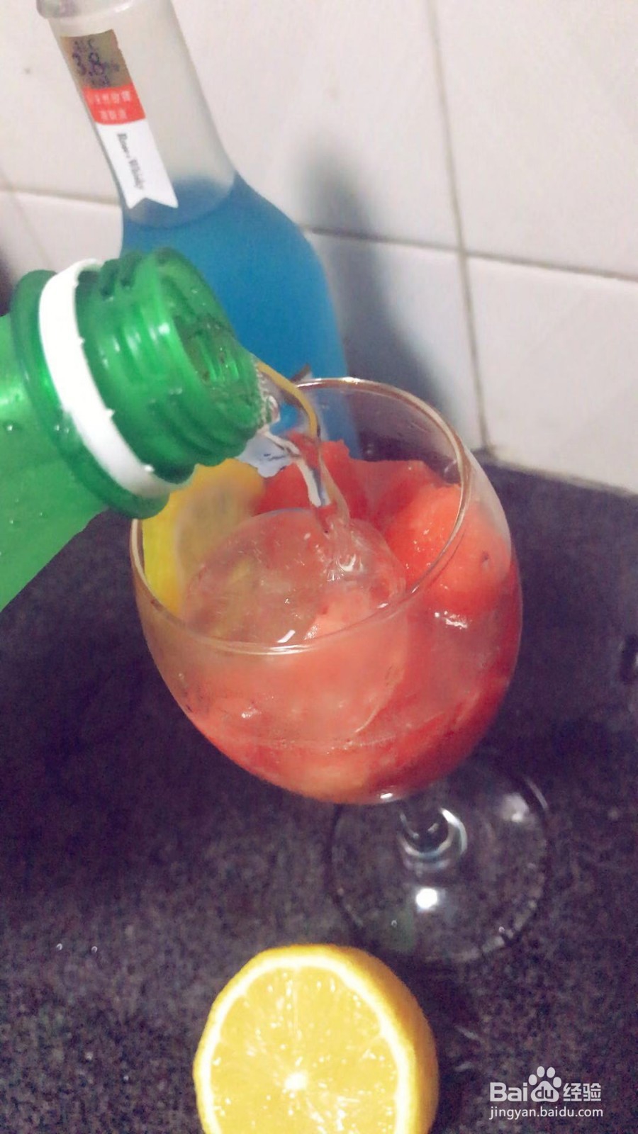自制水果鸡尾酒