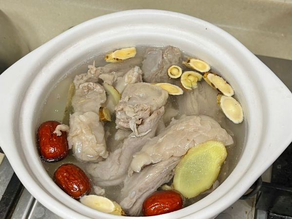 当归生姜羊肉汤