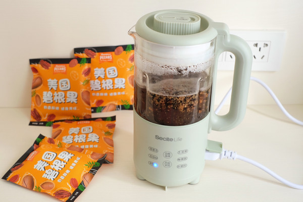 碧根果黑芝麻糊