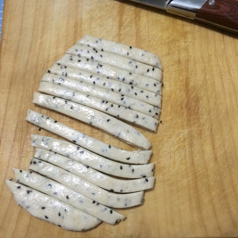 这样做的香脆小麻花才好吃