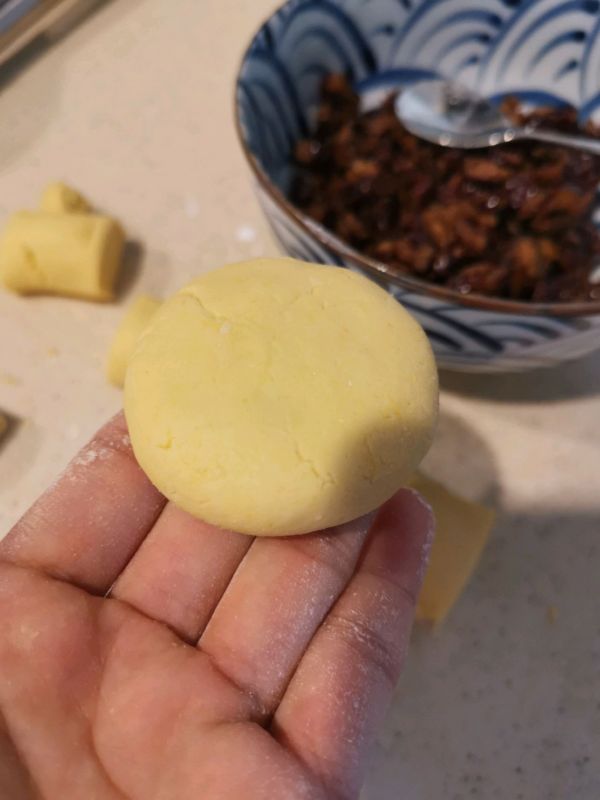 软糯香甜红枣糯米饼