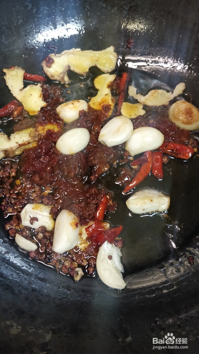 好吃的香辣小螃蟹