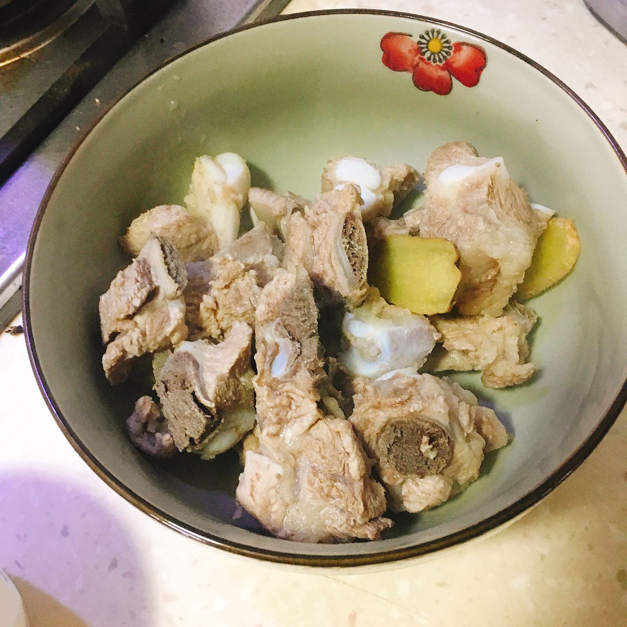 怎么用红烧排骨拌饭，好吃到爆