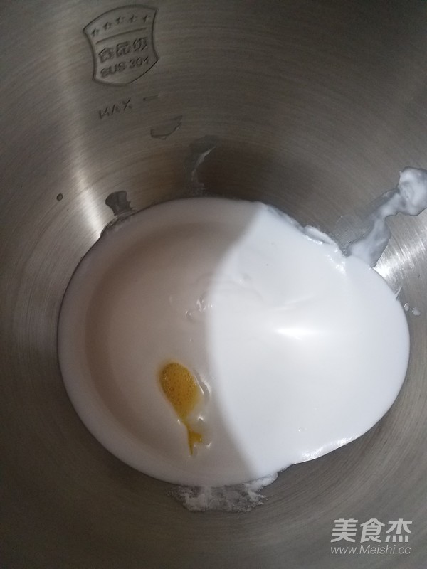 淡奶油果粒蛋糕