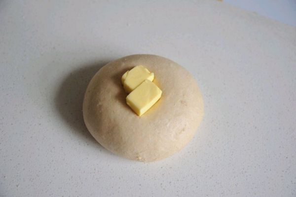 mini肠仔全麦面包