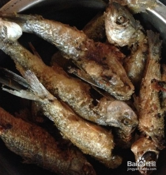 火焙鱼的做法