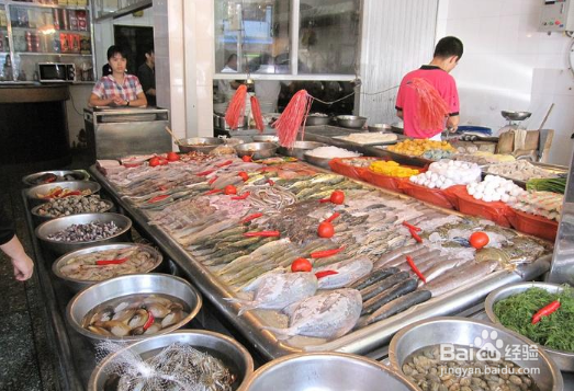 假期到了出外旅行绽莲花海门去寻一下心中的古记