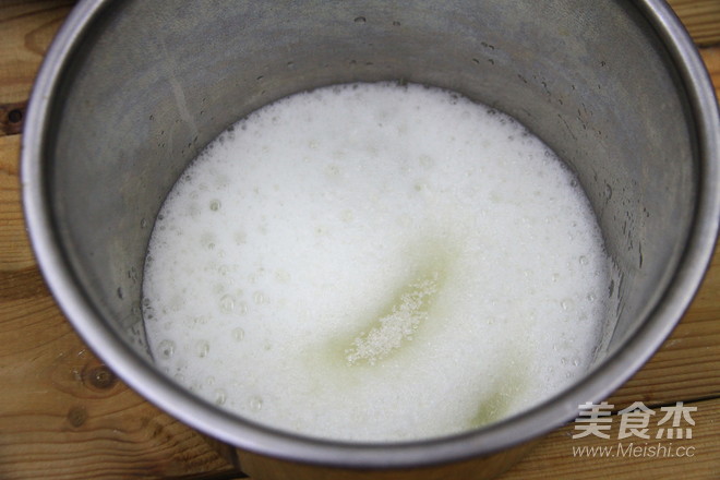 松柔绵软的酸奶蛋糕