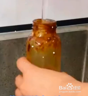 如何去除茶杯里的茶垢