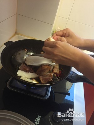 怎么炖鲤鱼好吃家常做法
