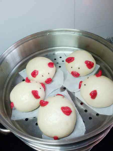 小猪牛奶馒头的做法，你get到了吗？