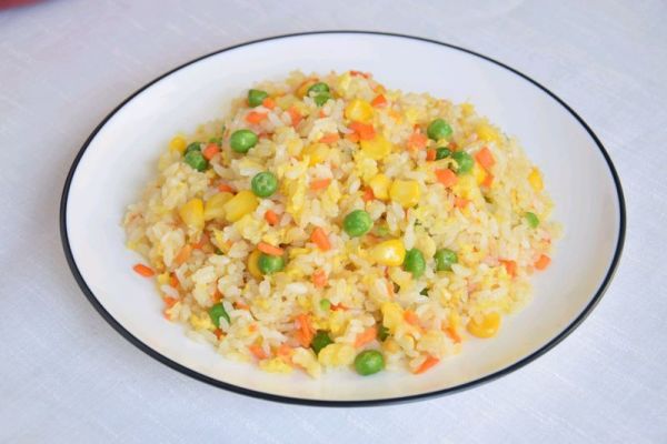 青豆玉米蛋炒饭