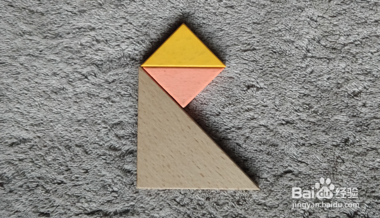 下潜的魔鬼鱼用七巧板怎么拼接？