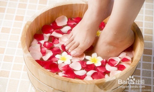 怎样去除鞋子里的臭味