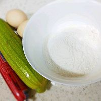 鲜美的早餐西葫芦饼