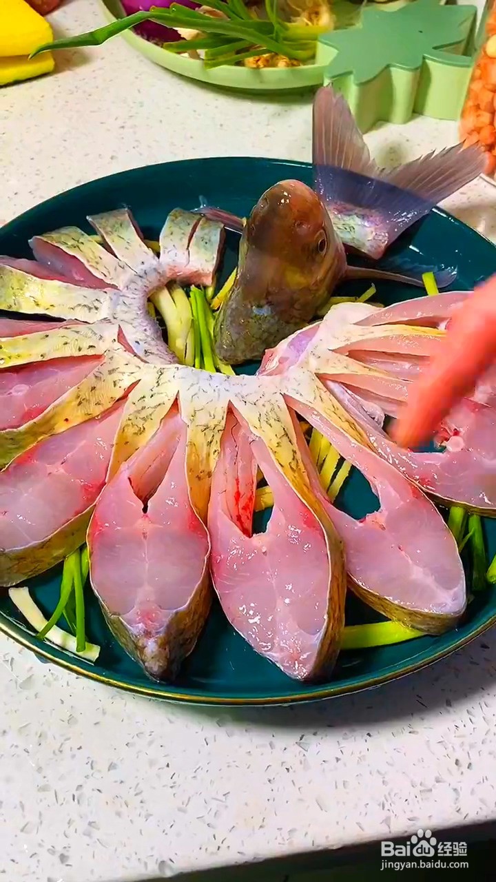 如何制作孔雀开屏鱼