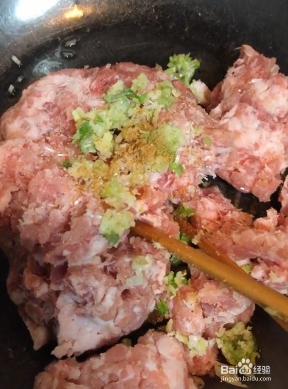 丸子馅儿怎么做才好吃