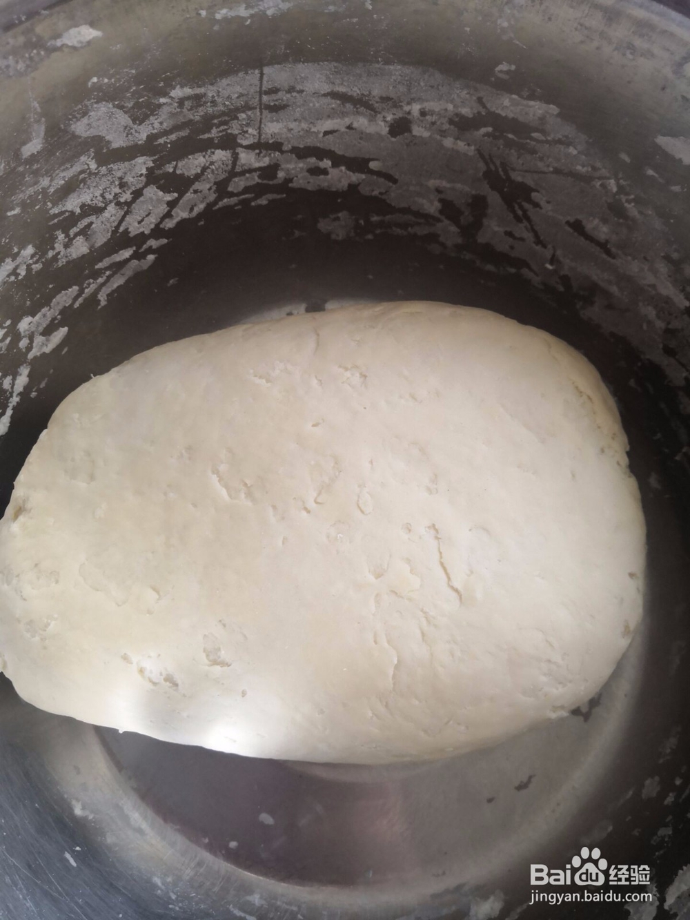 在家擀鸡蛋面条