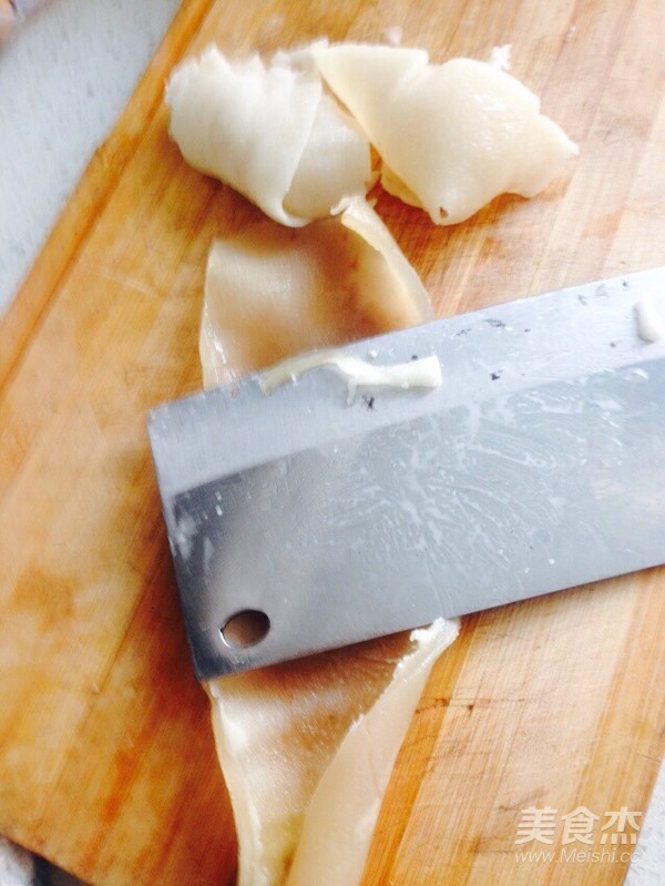 啤酒卤猪皮鹌鹑蛋