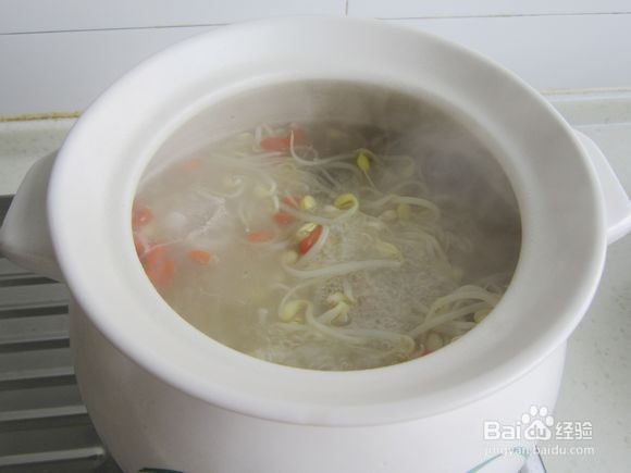 黄豆芽炖排骨的烹饪方法