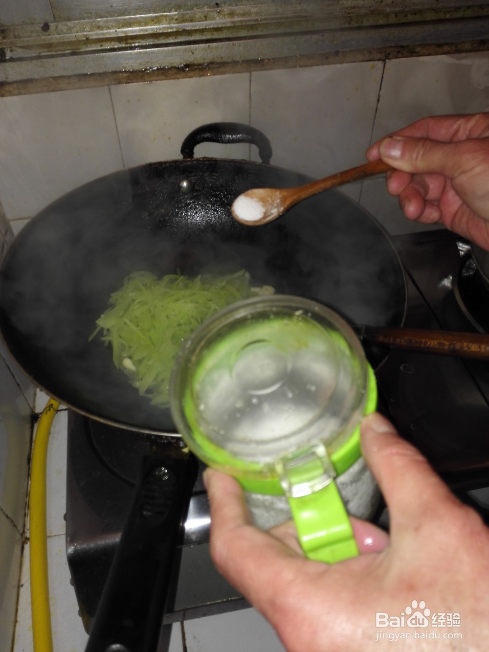 怎样制作素炒莴笋？