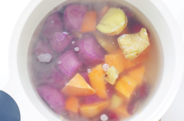 老姜红糖双薯甜汤