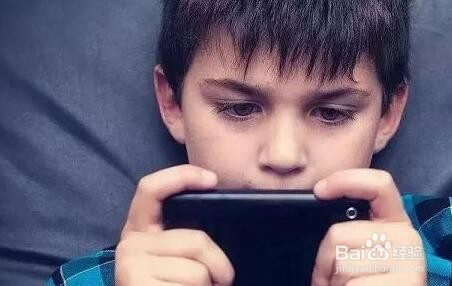 现在孩子都沉迷于手机，作为家长怎么办