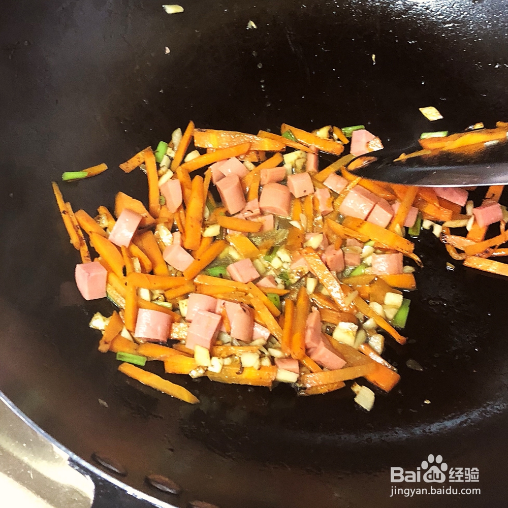 吃不过瘾的蒜香咖喱炒饭