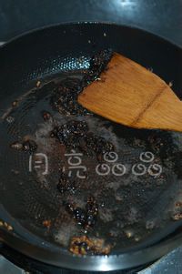 烧茄子省油法--酱烧茄条