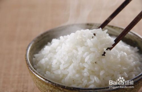 焖米饭的绝招，米饭香又漂亮