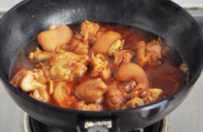 私房酱猪蹄做法