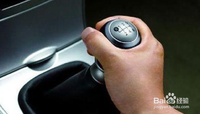 手动档如何过弯