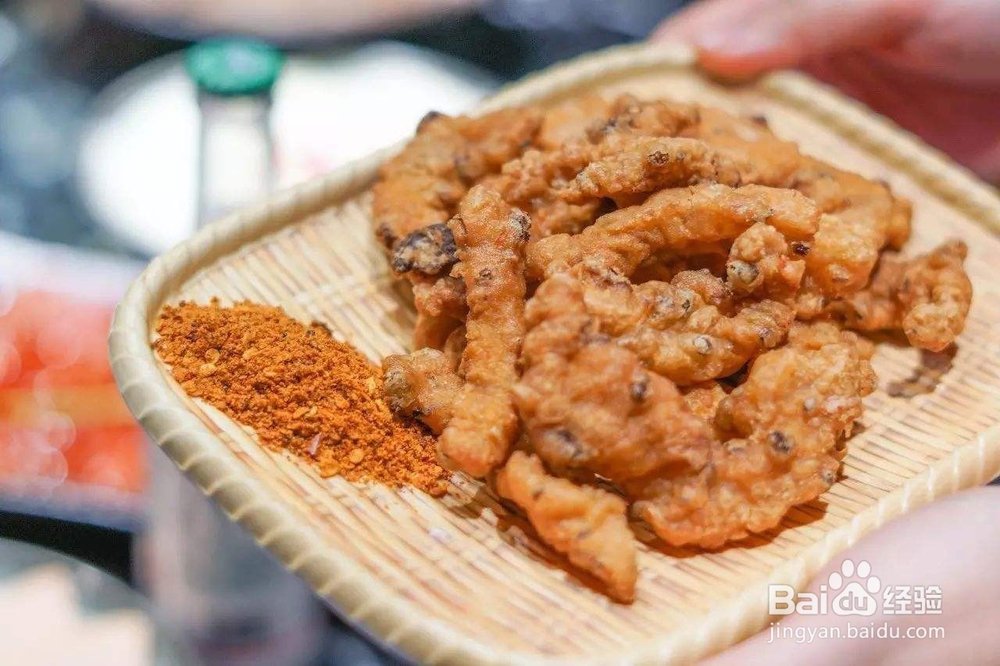 如何做出一道香辣酥脆的酥肉?