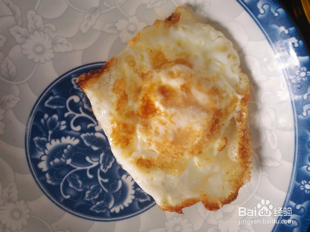 如何煎火腿肠与鸡蛋当成一顿饭来吃