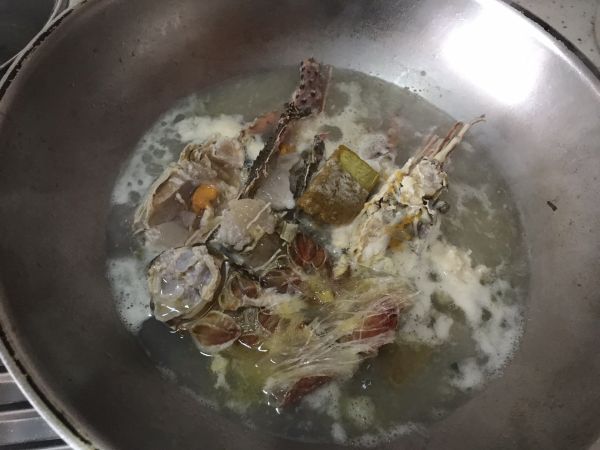 咖喱龙虾粉丝饭