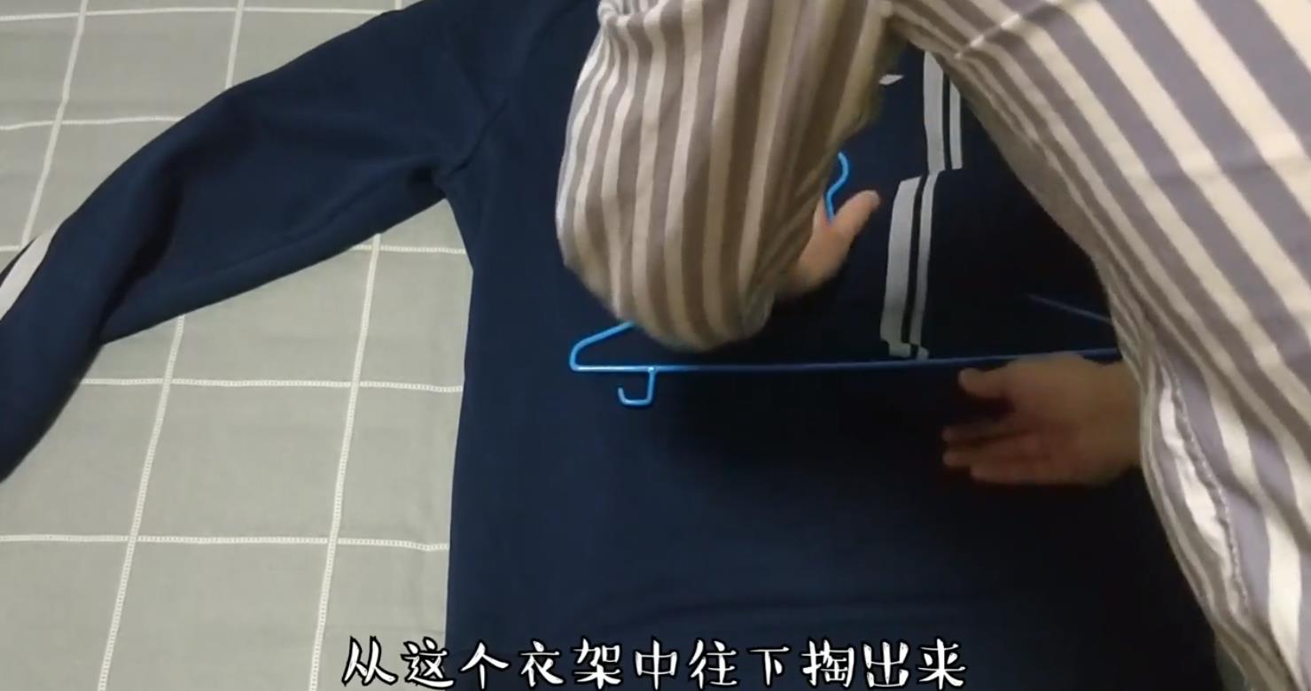 怎样挂毛衣不会变形