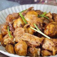 家常美味板栗烧鸡