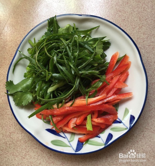 怎么做葱香鲈鱼