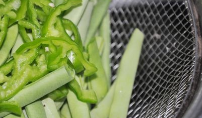 肚丁辣味豆的做法