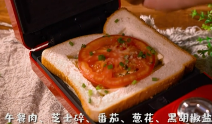 如何用早餐机做爆浆芝士三明治