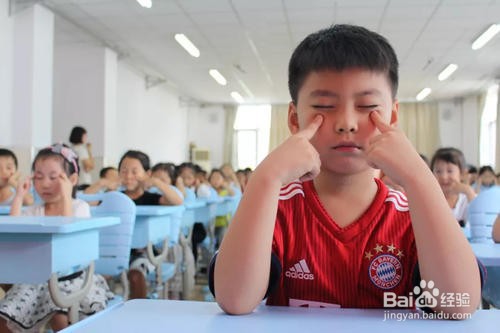 6招教你如何预防老花眼