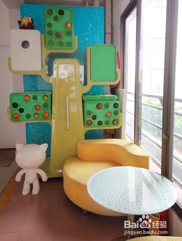 让你的客厅增加点俏皮色