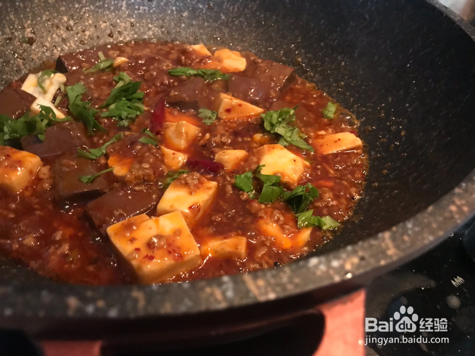 麻辣鸭血豆腐的做法