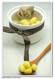 【西兰花梗炒培根】用废弃的西兰花梗炒出美味