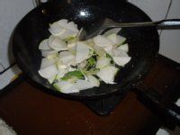 简单爆炒豆皮的做法